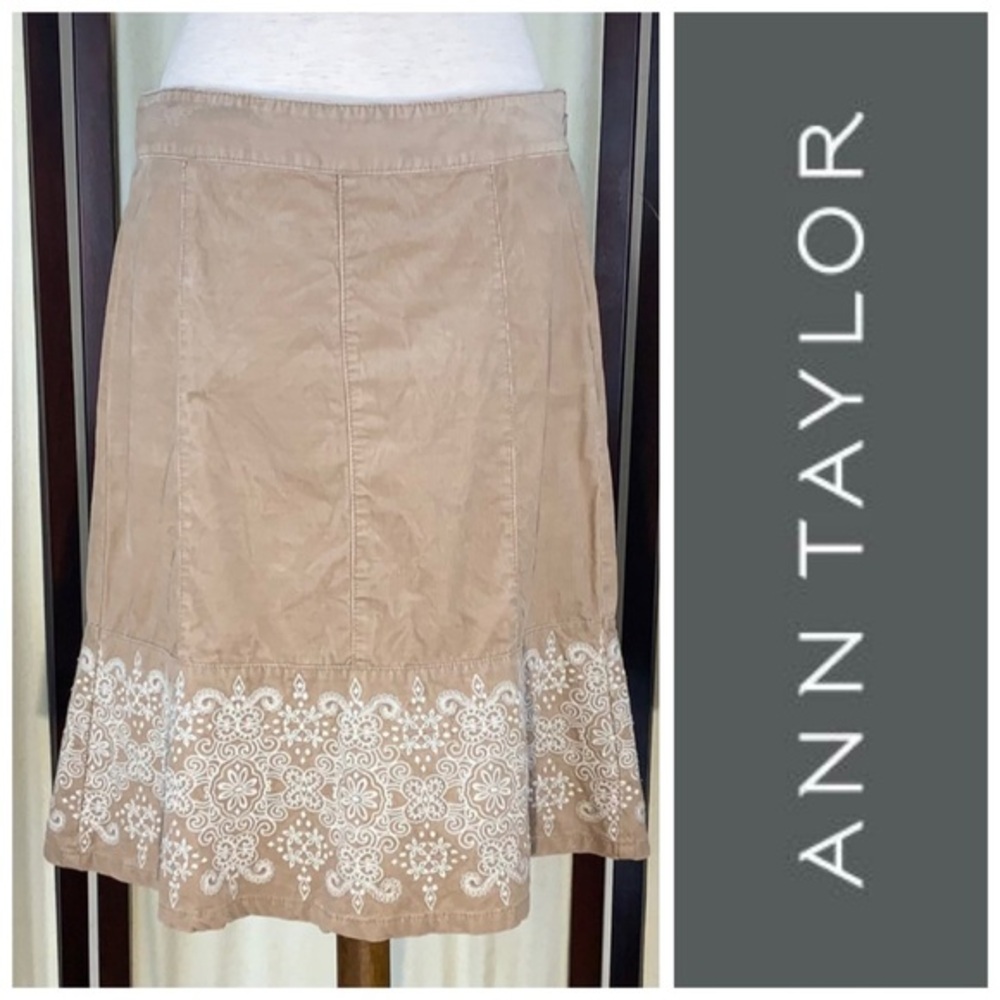 Ann Taylor light brown corduroy A-line skirt.